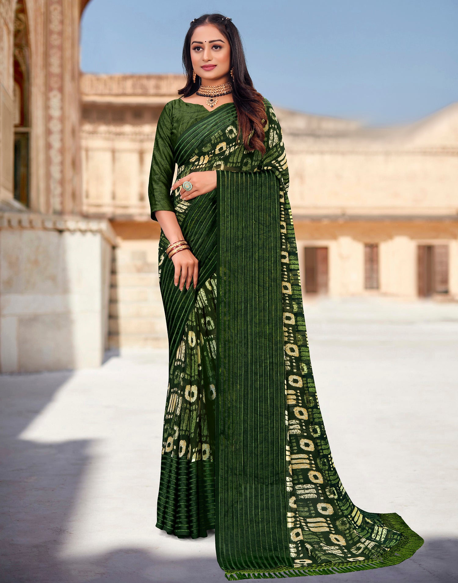 Dark Green Plain Georgette Saree – Leemboodi