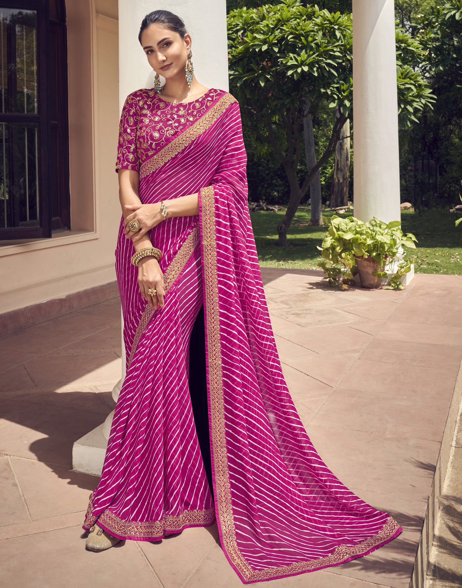 Embroidered Border Satin Georgette Saree in Pink : SUF10351