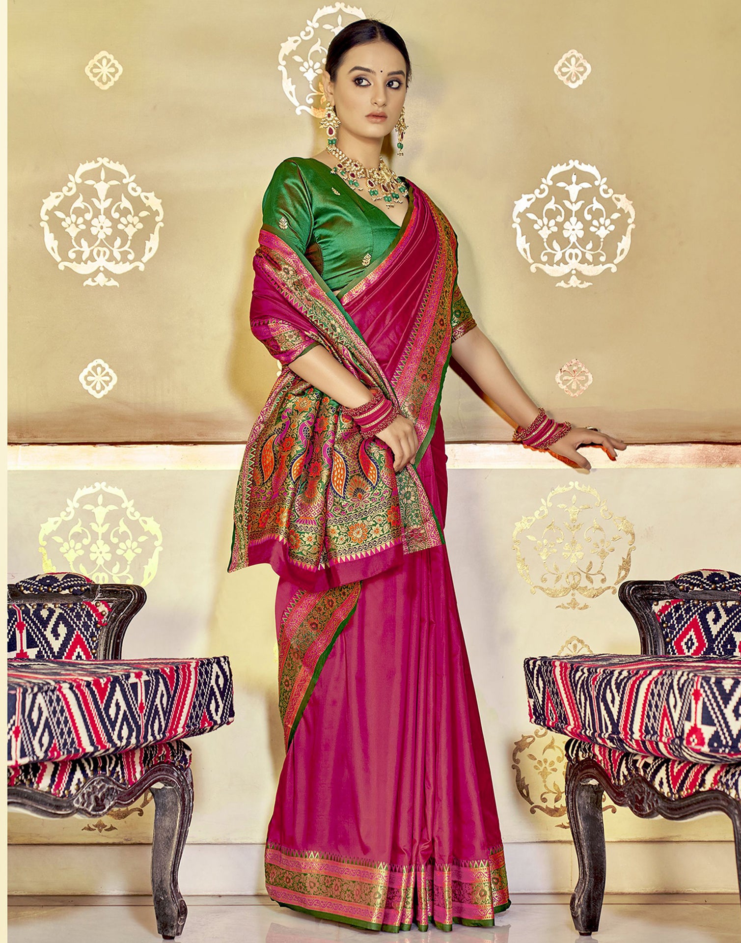 Shraddha Kapoor, Katrina Kaif and Mira Kapoor like to Keep it desi and hot  in silk saree and sleeveless blouse | IWMBuzz