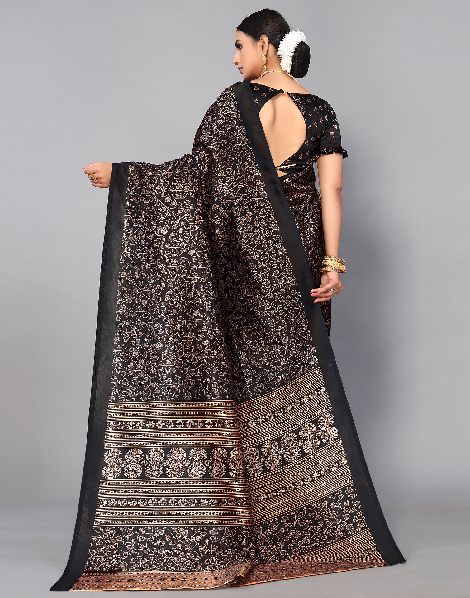 Black Silk Printed Saree | Leemboodi