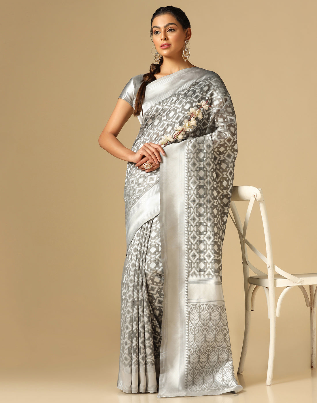 Grey Banarasi Cotton Saree | Leemboodi
