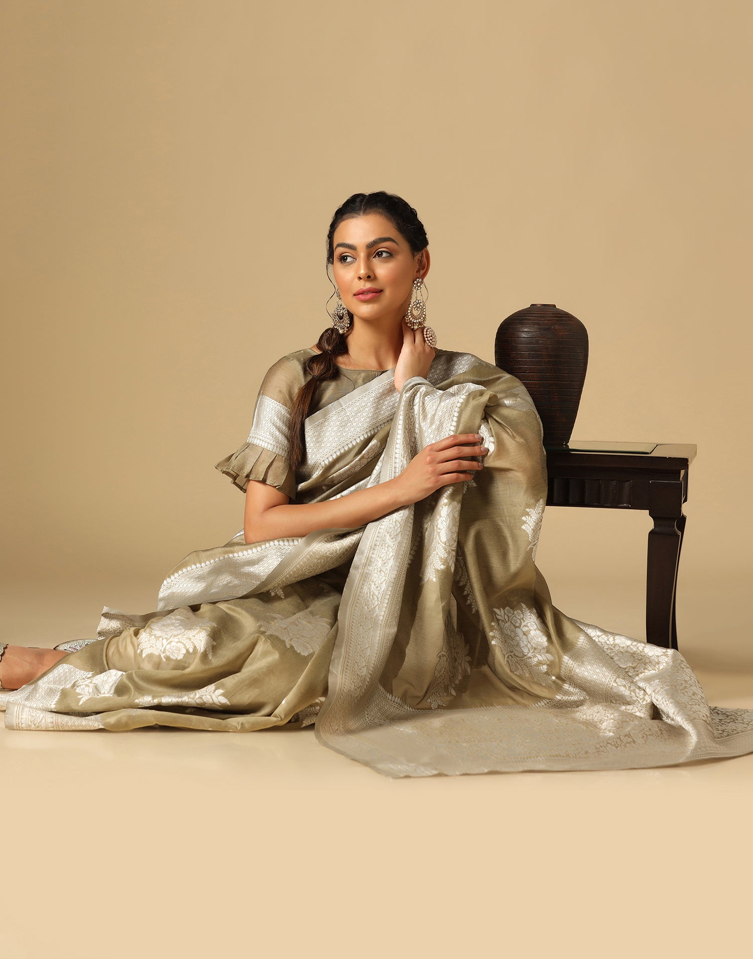 Beige Banarasi Cotton Saree | Leemboodi