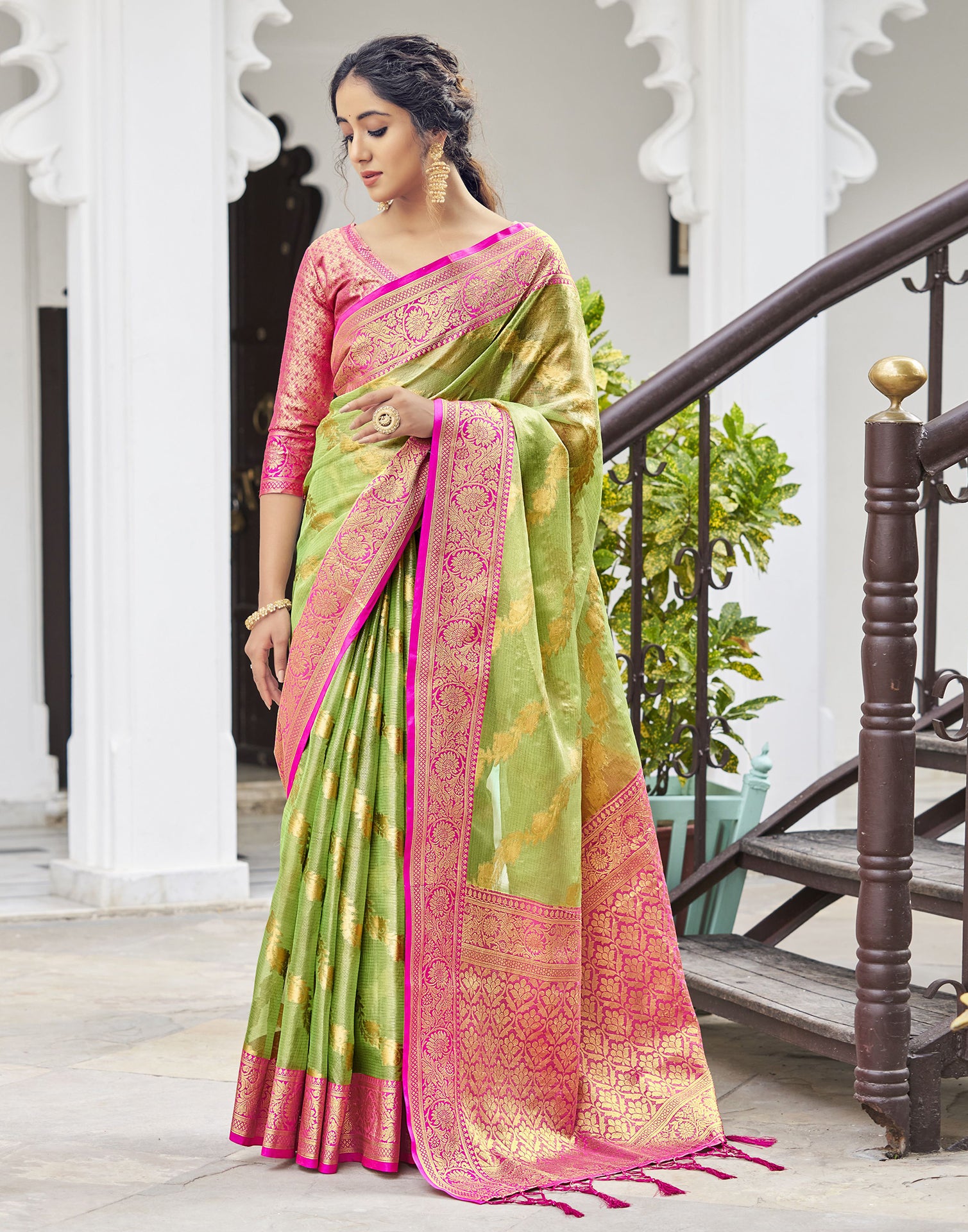 Buy BANARASI PATOLA Parrot Green With Silver Zari Weaved Banarasi Silk Saree  And Beautiful Jacquard Weave Pallu And Blouse With Blouse Piece | Shoppers  Stop