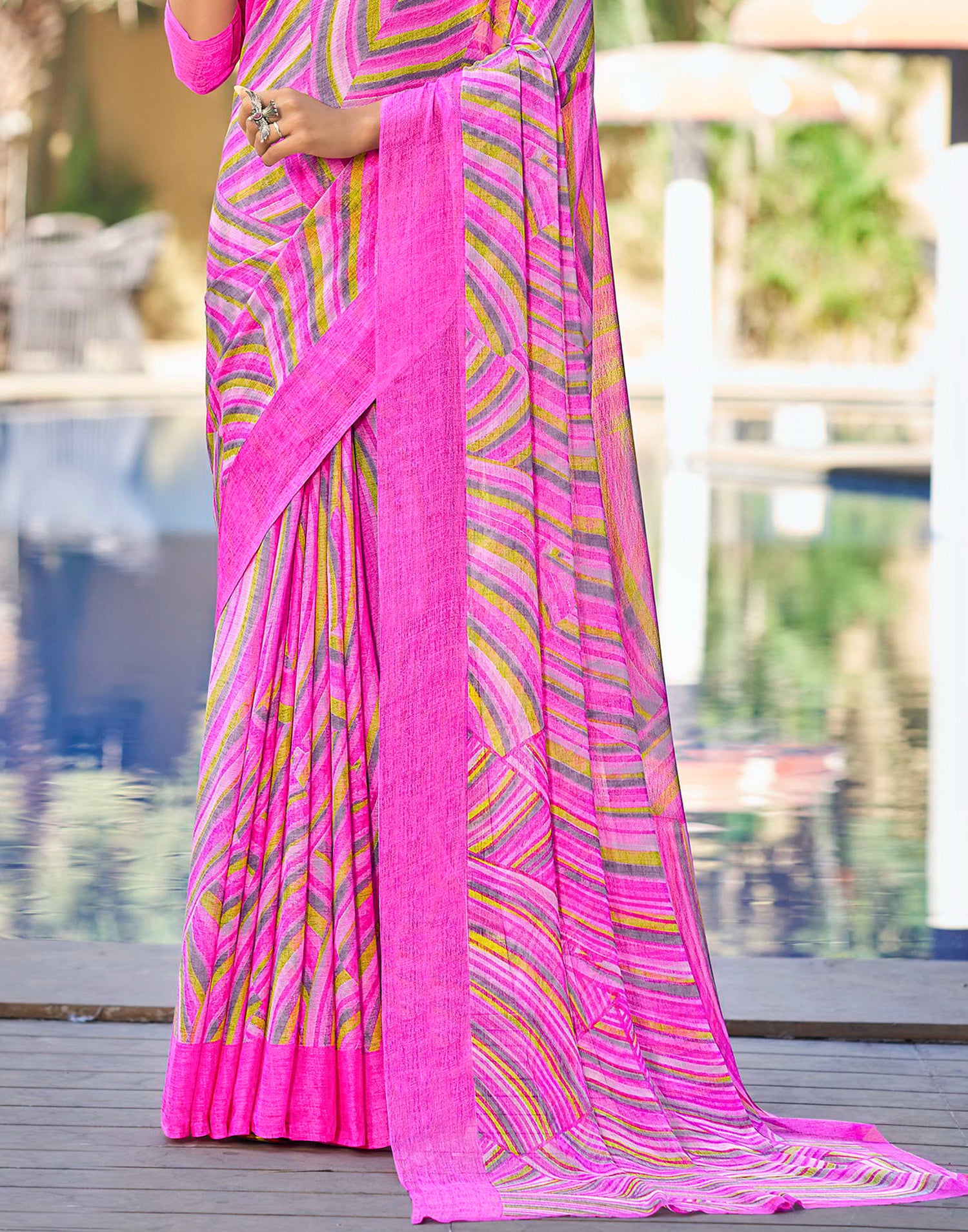 Light Pink Printed Chiffon Saree | Leemboodi