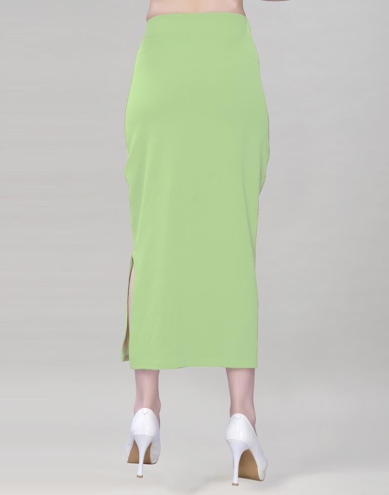Pista Green Coloured Lycra Solid Saree Shapewear