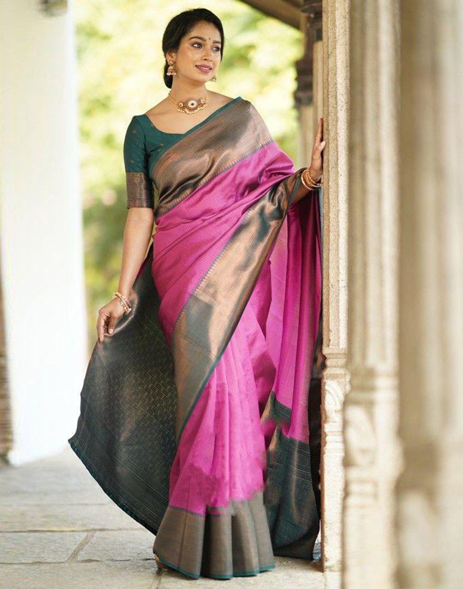 Pink Woven Silk Maheshwari Saree | Taneira Online Store