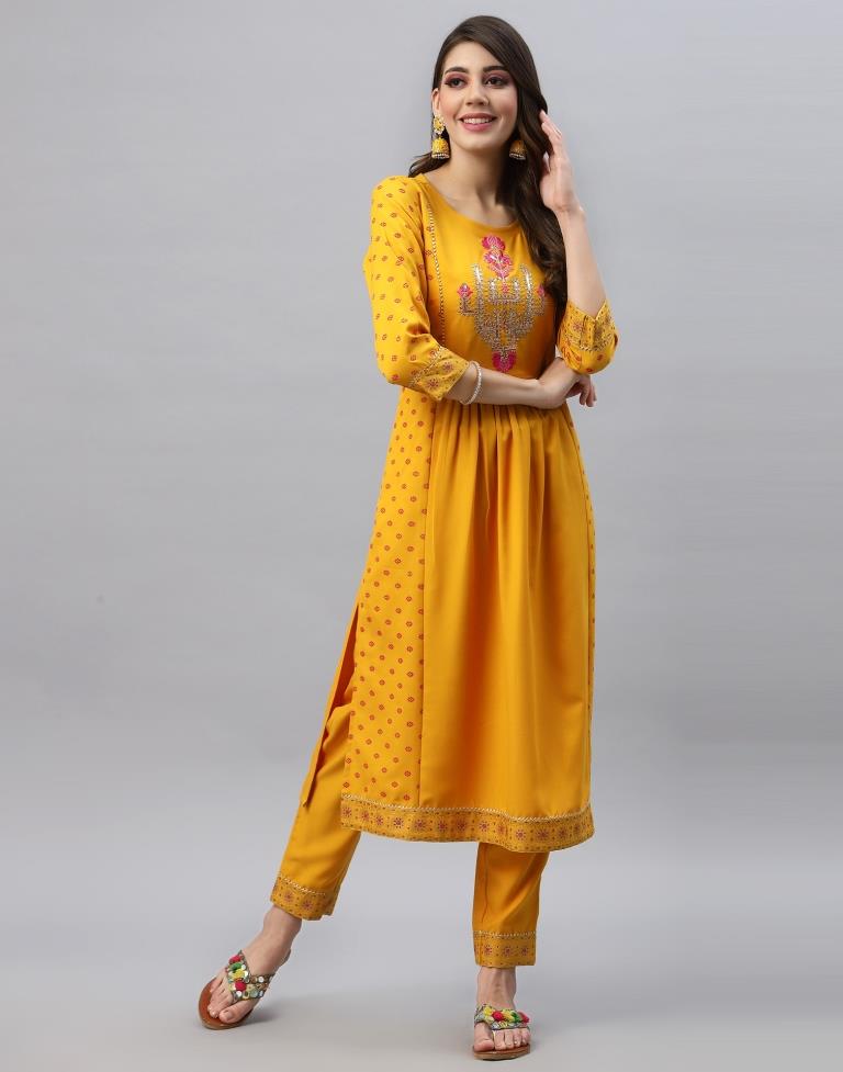 Women's Solid Yellow Cotton Kurti... | Yellow kurti, Cotton kurti designs,  Kurti