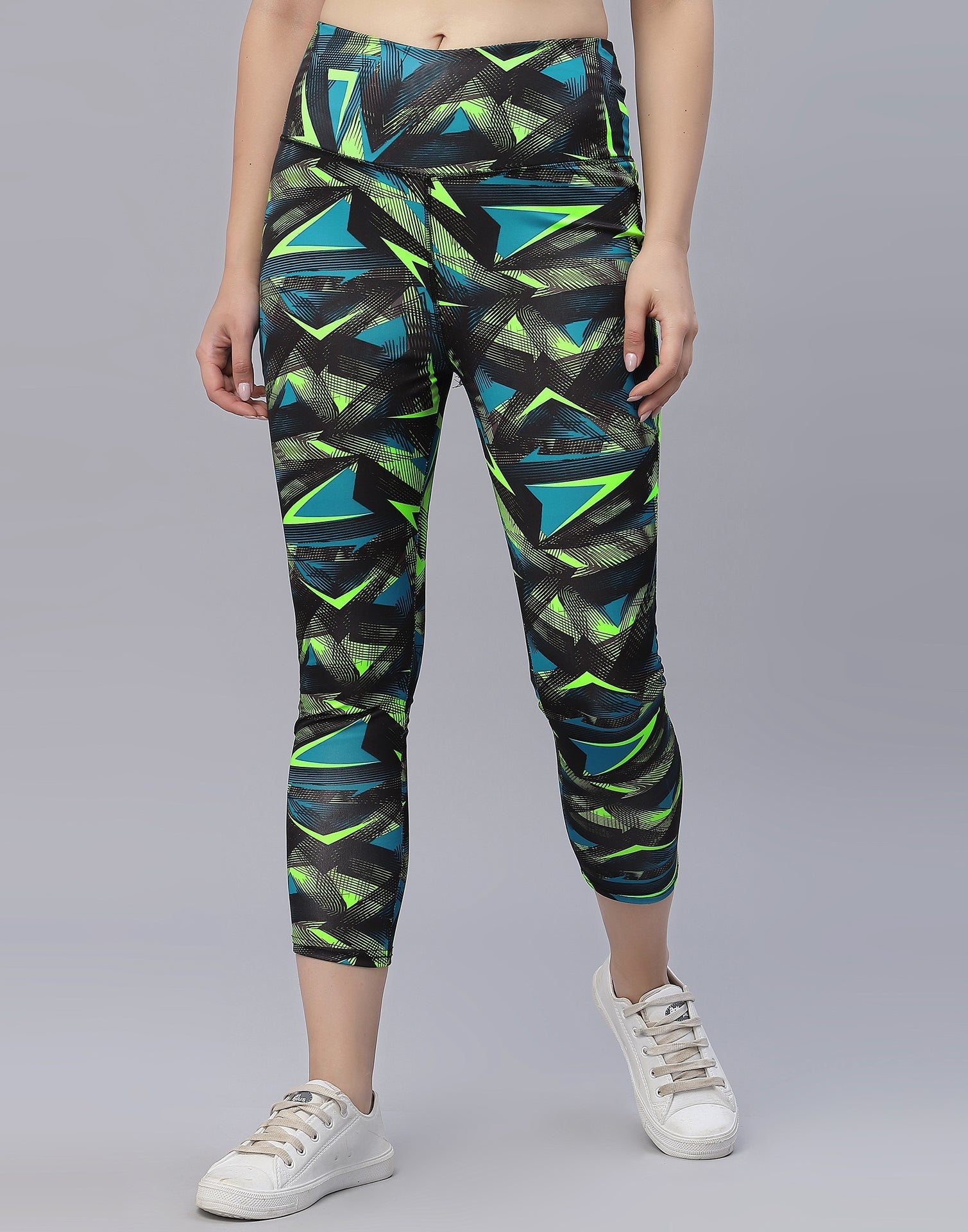 Max Women Women Printed Track Pants (PA22CO02OLIVE Green_XS) : Amazon.in:  Clothing & Accessories