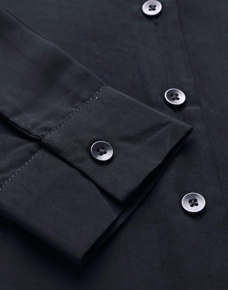 Black Solid Shirt | Leemboodi