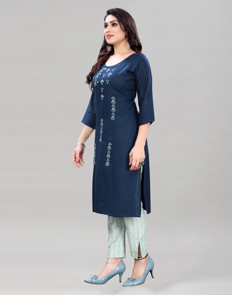 Blue Embroidered Kurti | Leemboodi