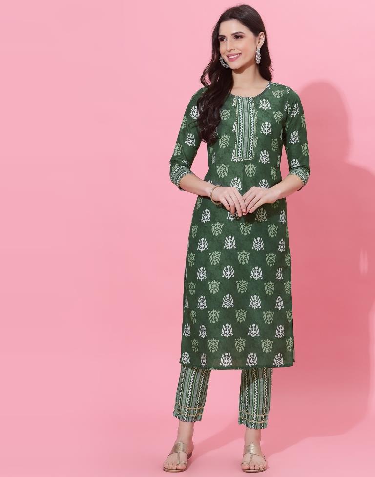 Straight Tunics  Buy Indo Western Straight Kurtas Online for Women in  India  Indya