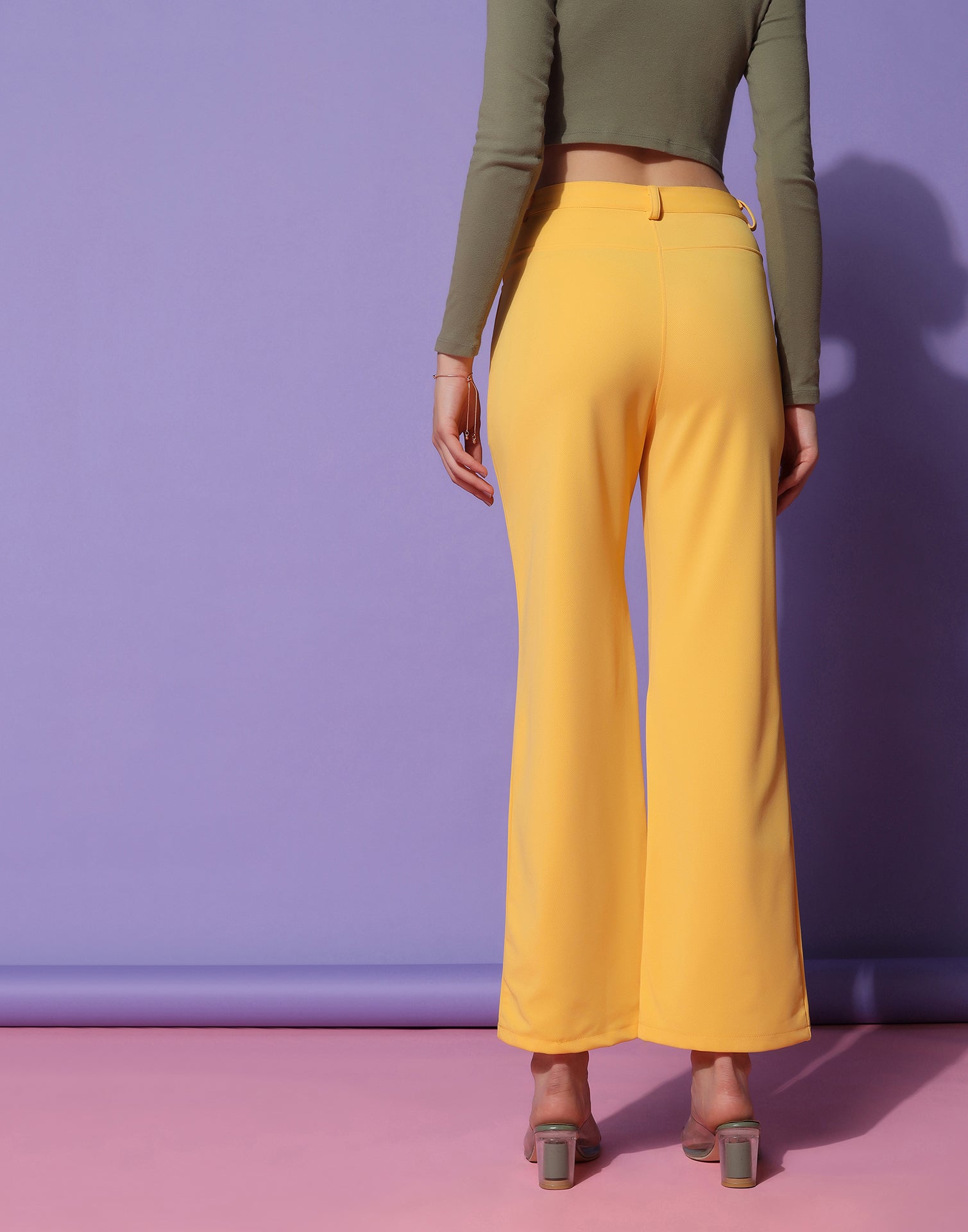 Share more than 143 yellow trousers