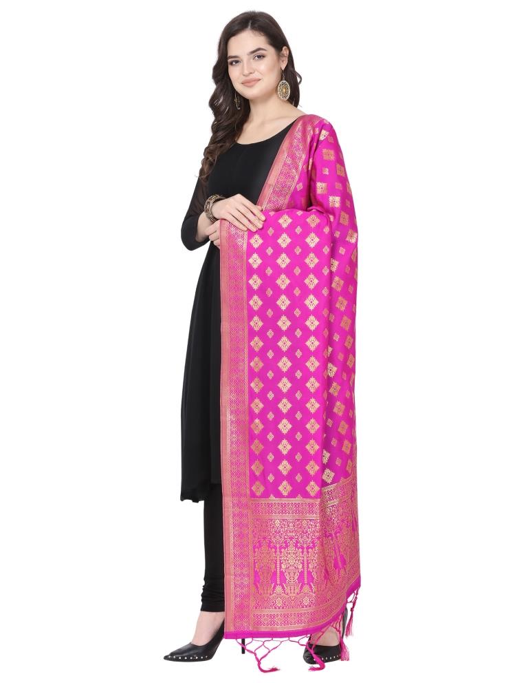 Applaudable Pink Coloured Poly Silk Jacquard Banarasi Dupatta | Leemboodi