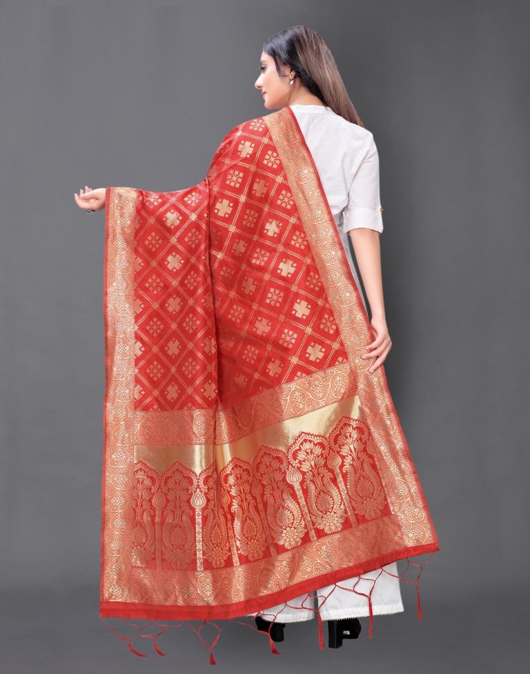 Stylish Red Coloured Poly Silk Jacquard Dupatta | Leemboodi