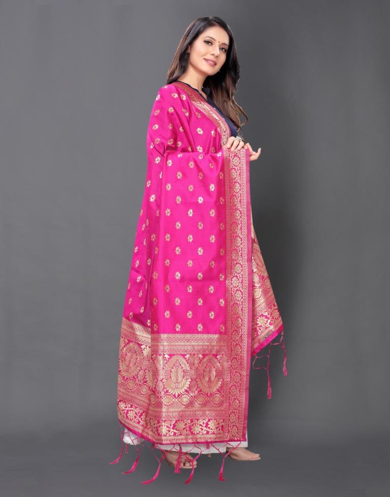 Captivating Pink Coloured Poly Silk Jacquard Dupatta | Leemboodi