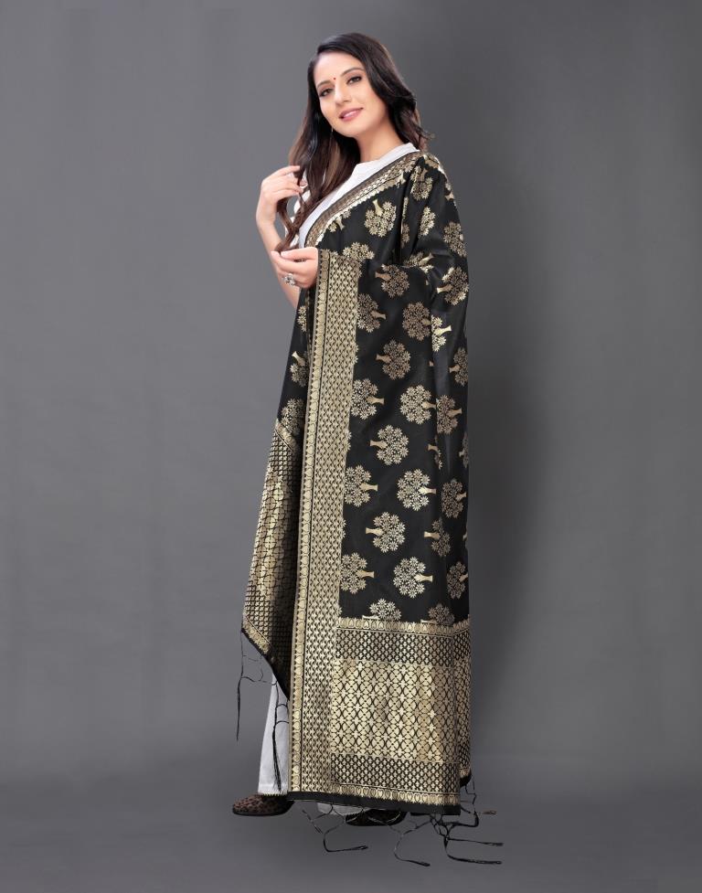 Alluring Black Coloured Poly Silk Jacquard Dupatta | Leemboodi