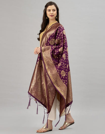 Gleaming Purple Coloured Poly Silk Jacquard Dupatta | Leemboodi